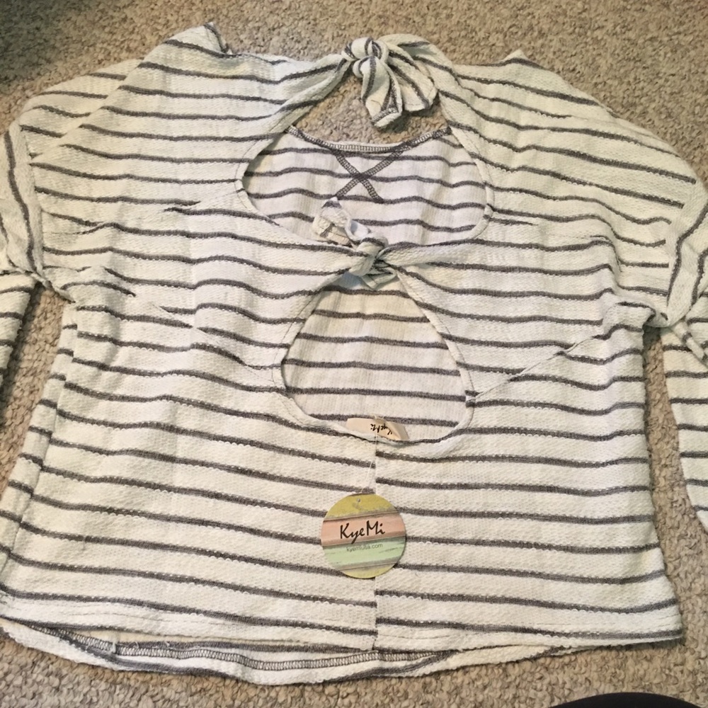 Shirt - Picture 2 of 2